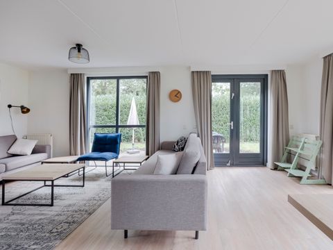 BUNGALOW 8 personnes - Famille