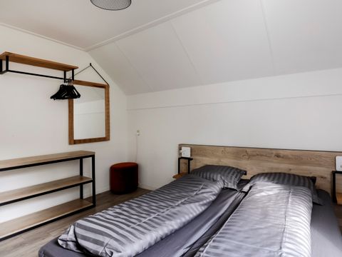 BUNGALOW 8 personnes - Famille