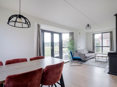 BUNGALOW 6 personnes - Lacs 25