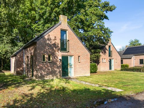 BUNGALOW 4 personnes - Forêt 183