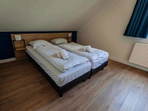 BUNGALOW 6 personnes - Lacs 15