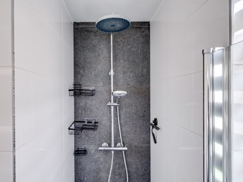 BUNGALOW 6 personnes - Région du lac 44