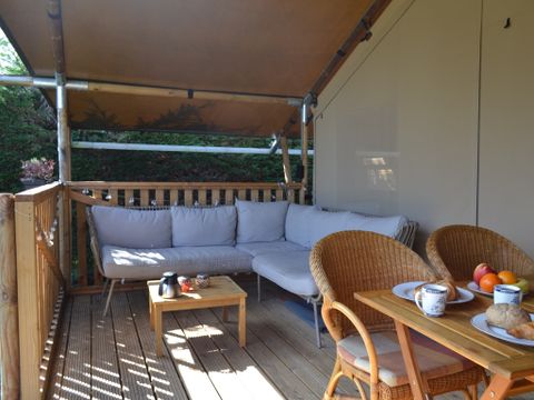 TENTE TOILE ET BOIS 4 personnes