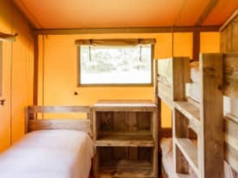 TENTE TOILE ET BOIS 7 personnes - Tente safari de Wold Lodge