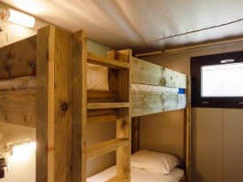 TENTE 6 personnes - Tente villa Dassenburcht