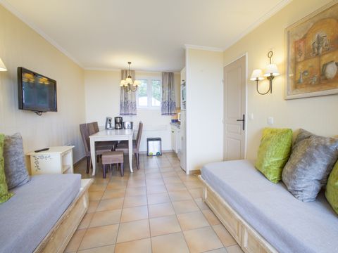 APPARTEMENT 6 personnes - - 1 chambre + 1 alcôve - Terrasse ou balcon - Vue sur la mer