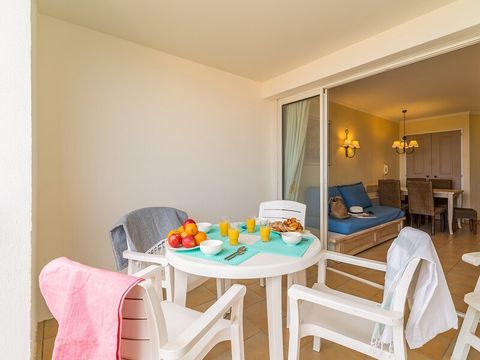 APPARTEMENT 4 personnes - - 1 alcôve de couchage - Terrasse ou balcon