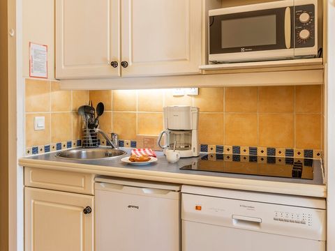 APPARTEMENT 4 personnes - - 1 alcôve de couchage - Terrasse ou balcon