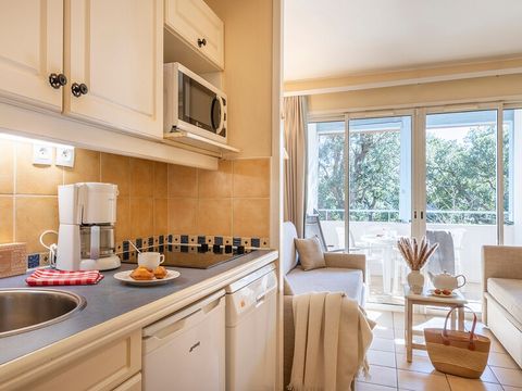 APPARTEMENT 4 personnes - - 1 alcôve de couchage - Terrasse ou balcon