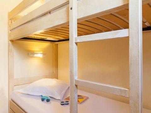 APPARTEMENT 4 personnes - - 1 alcôve de couchage - Terrasse ou balcon - Vue sur la mer