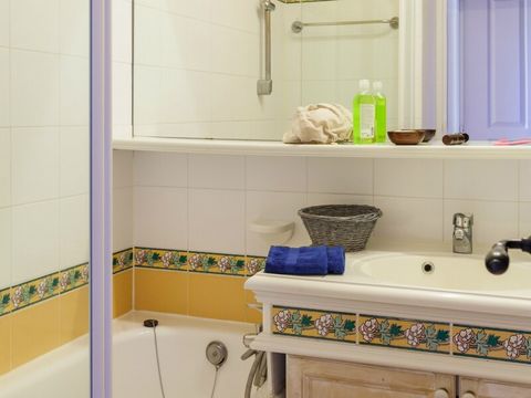 APPARTEMENT 4 personnes - - 1 chambre - Terrasse ou balcon - Vue sur la mer