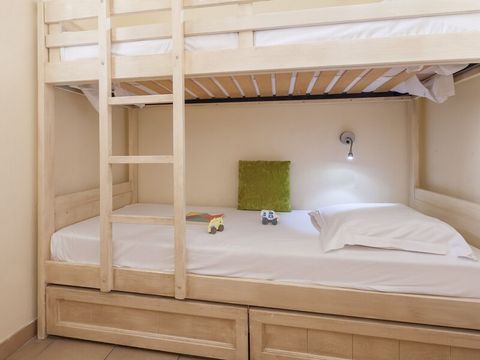 APPARTEMENT 6 personnes - - 1 chambre + 1 alcôve - Terrasse ou balcon - Vue sur la mer