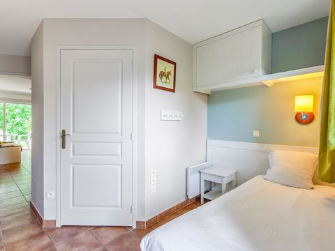 STUDIO 3 personnes - 1 alcôve - Terrasse ou balcon - Rez-de-jardin - Quartier de Hameau