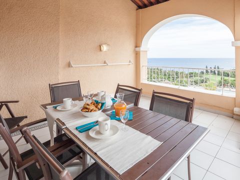 APPARTEMENT 6 personnes - 1 chambre + 1 alcôve - Terrasse - Vue mer