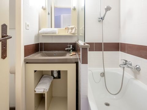 STUDIO 4 personnes - Studio 4 personne - 1 coin nuit - Terrasse