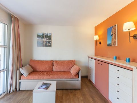 APPARTEMENT 6 personnes - 1 chambre + 1 coin nuit - Terrasse