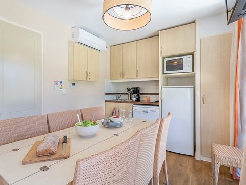 Appartement 6 personnes - 1 chambre - 1 alcôve - Terrasse - Climatisé - Rénové