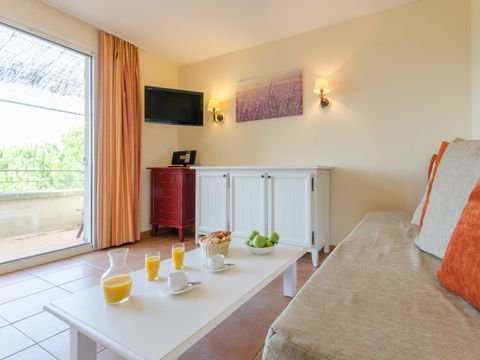Studio 4 personnes - 1 COIN NUIT - TERRASSE OU BALCON - QUARTIER DU LAC