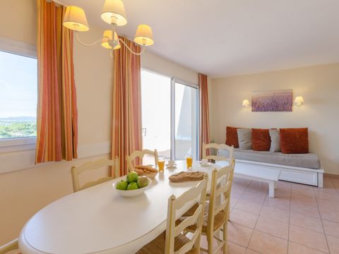 Appartement 4 personnes - 1 CHAMBRE - TERRASSE OU BALCON - QUARTIER DU LAC