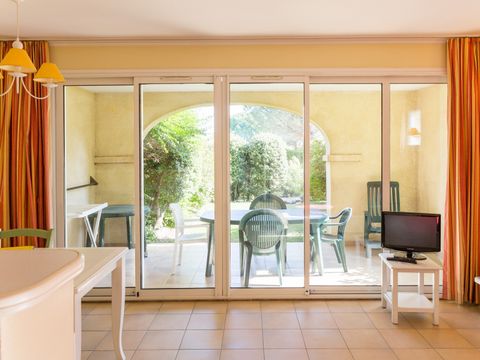Appartement 7 personnes - 1 CHAMBRE + 1 COIN NUIT - TERRASSE OU BALCON