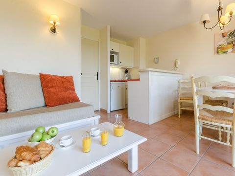 Appartement 6 personnes - 1 CHAMBRE+1 COIN NUIT-TERRASSE OU BALCON-QUARTIER DU LAC