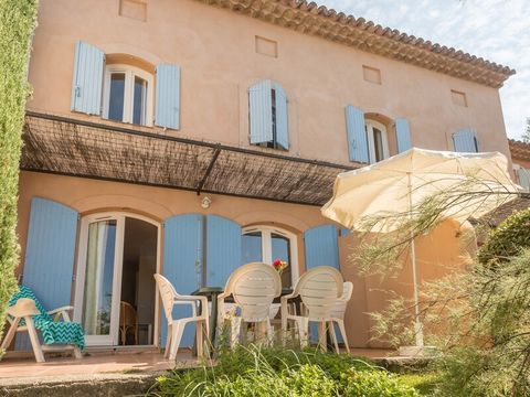 Maison 8 personnes - 2 CHAMBRES + 1 COIN NUIT - TERRASSE - DUPLEX - VILLAGE