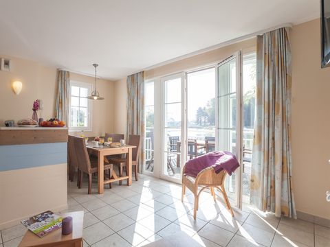 MAISON 8 personnes - 2 chambres + 1 coin nuit - Terrasse - Vue sur le lac