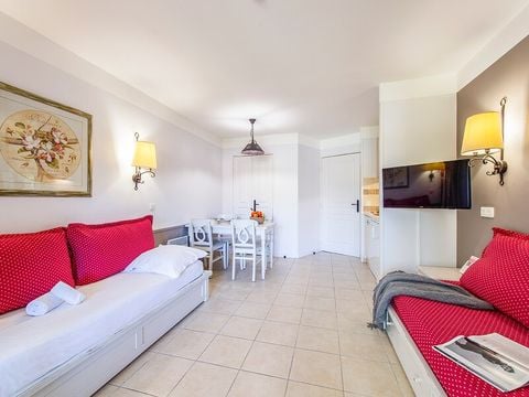 Studio 4 personnes - 1 coin - Nuit - Terrasse ou balcon