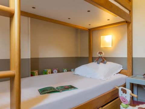 MAISON 8 personnes - 2 CHAMBRES + 1 COIN NUIT - DUPLEX - TERRASSE