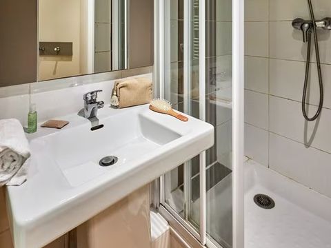 APPARTEMENT 6 personnes - 2 chambres - Terrasse ou balcon - Rénové