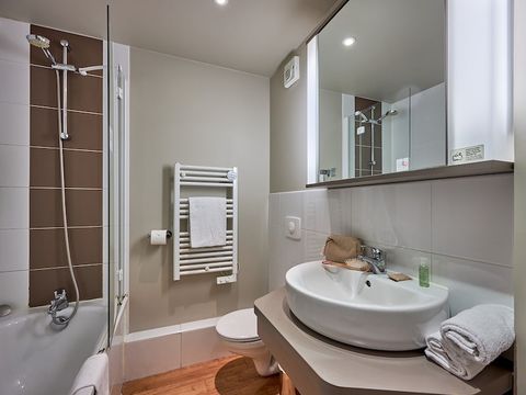 APPARTEMENT 4 personnes - 1 chambre - Terrasse ou balcon - Rénové