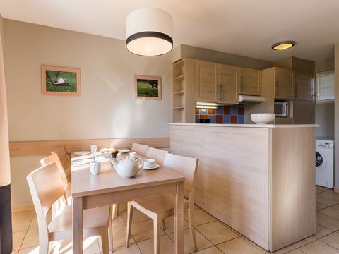 MAISON 8 personnes - 3 chambres - Terrasse - Quartier Huppain