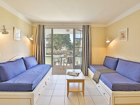 STUDIO 4 personnes - 1 coin nuit - Terrasse - Quartier Domaine de Moulin