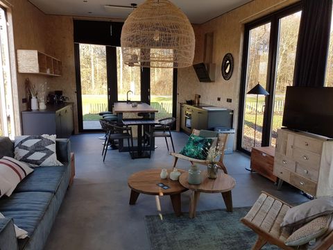 MAISON 4 personnes - Juste la nature