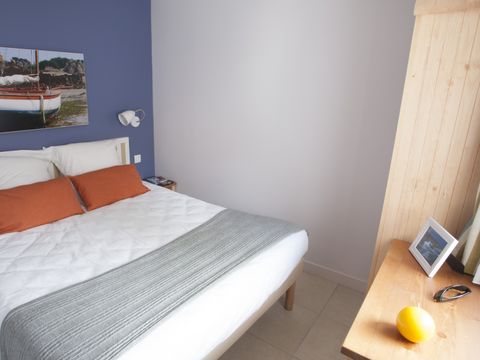 APPARTEMENT 6 personnes - 1 chambre + 1 alcôve - Terrasse ou balcon - Vue sur la mer