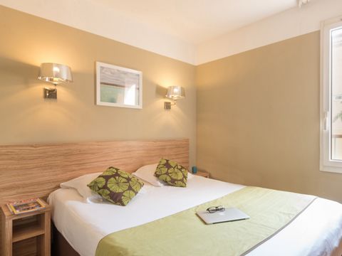 APPARTEMENT 4 personnes - - 1 chambre - Terrasse - Climatisation