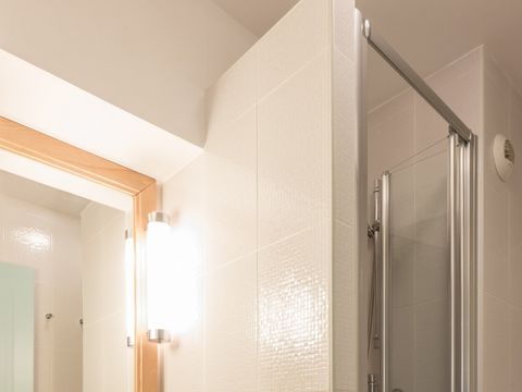 APPARTEMENT 6 personnes - - 1 chambre + 1 alcôve - Terrasse - Climatisation