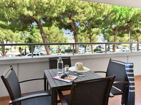 STUDIO 4 personnes - Studio - 1 alcôve - Terrasse - Climatisation