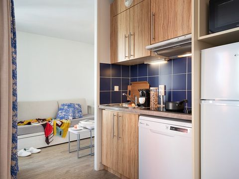 APPARTEMENT 6 personnes - - 1 chambre + 1 alcôve - Terrasse - Climatisation