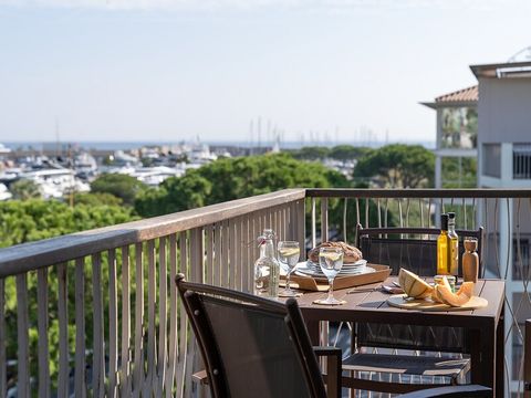 Appartement 6 personnes - - 1 chambre + 1 alcôve - Bain à remous - Terrasse - Climatisation - Vue sur le port