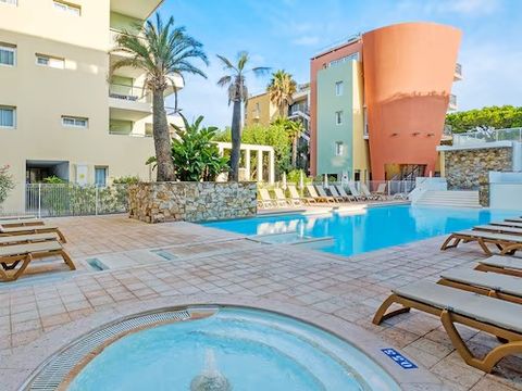 Pierre & Vacances Premium Résidence Port Prestige - Camping Alpes-Maritimes - Image N°11