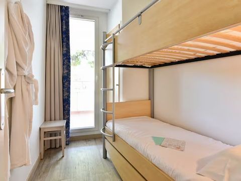 Pierre & Vacances Premium Résidence Port Prestige - Camping Alpes-Maritimes - Image N°25