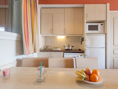 STUDIO 4 personnes - 1 COIN NUIT - TERRASSE OU BALCON