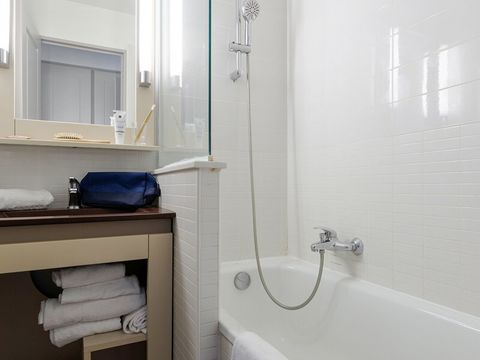 APPARTEMENT 4 personnes - 1 CHAMBRE - TERRASSE OU BALCON