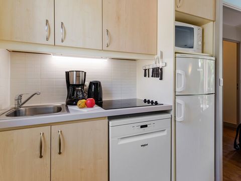 APPARTEMENT 6 personnes - 1 CHAMBRE + 1 COIN NUIT - TERRASSE OU BALCON