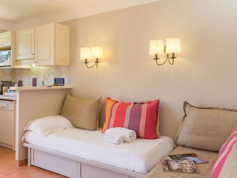 STUDIO 4 personnes - 1 alcôve - Terrasse ou balcon