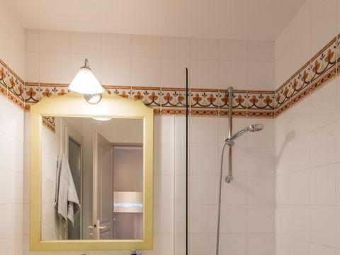 APPARTEMENT 6 personnes - 1 chambre + 1 alcôve - Terrasse ou balcon - Vue sur la rivière