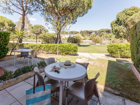 APPARTEMENT 6 personnes - 2 chambres - Terrasse - Rez-de-jardin