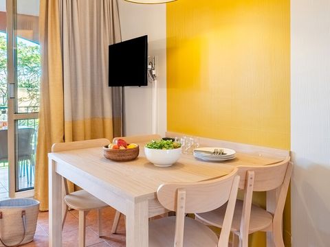 STUDIO 4 personnes - 1 alcôve - Terrasse ou balcon