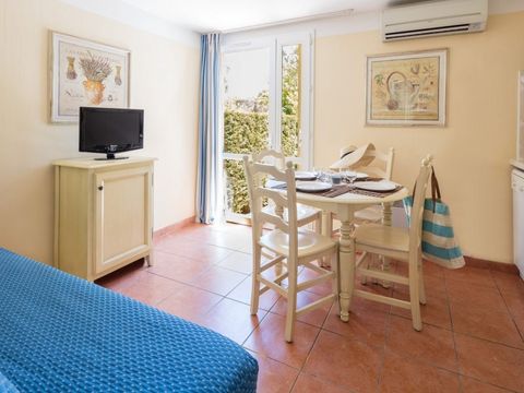 APPARTEMENT 4 personnes - 1 chambre - Terrasse - Rez-de-jardin